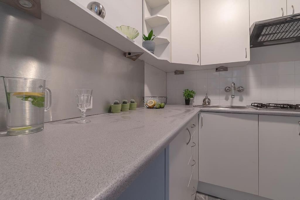 Central Station Gold Street Apartment Varsó Kültér fotó